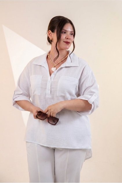 Women's Plus Size Pocket-Button Detailed Shirt