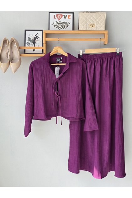 Women's Shirt Collar Lace-Up Seersucker Textured Two-Piece Set Long Sleeve Flared Skirt Combination