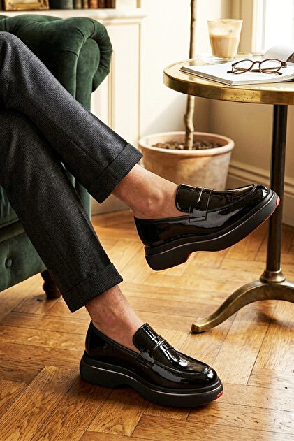 Men's Patent Leather Casual Shoes 23239 Black