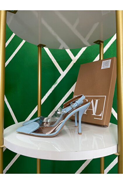Design Heart Detail Stiletto