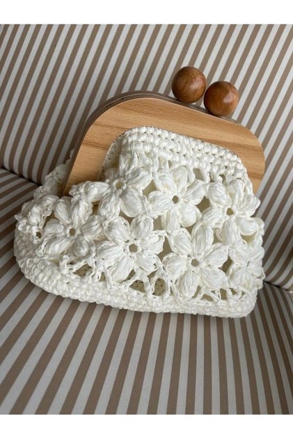 Raffia Flower Model Scholarship Bag