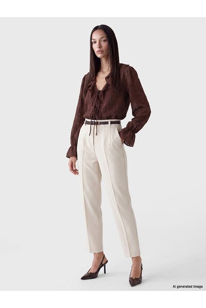 Lcwaikiki Classic Elastic Waist Carrot Cut Women's Fabric Trousers