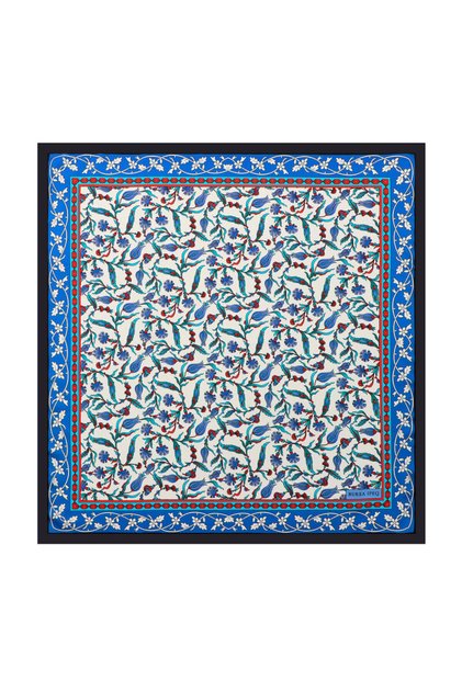 Black Tulip Clove Pattern Silky Handkerchief