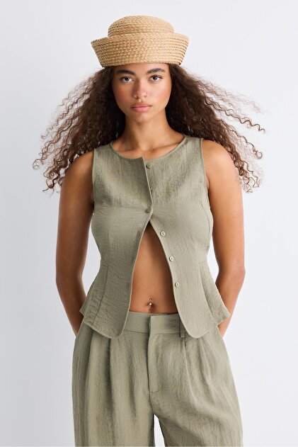 Buttoned waistcoat