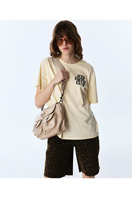 Twist V Yaka Basic Ekru Kadın T-Shirt Tw6250070068 - Fiyatı, Yorumları