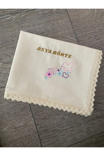 Kişiye Özel İsim Nakışlı Beslenme Örtüsü – 10 Desen Seçenekli