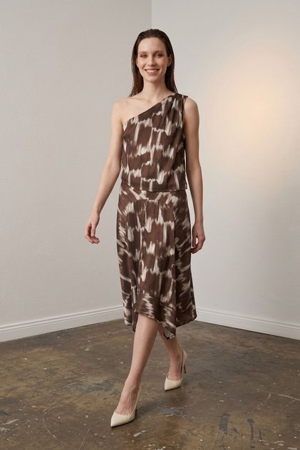 My Fashion Asymmetric Satin Blouse and Midi Skirt Set