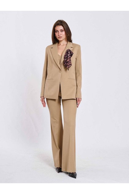 ek Omuz Askılı Asimetrik Kesim Günlük Rahat ve Şık Kadın Bluz Ve Blazer Takım
