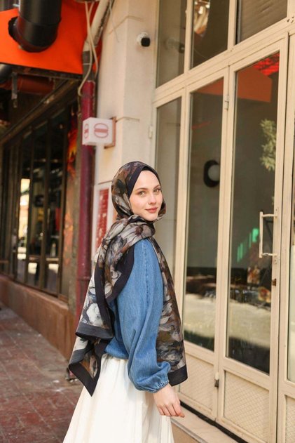 Allure Magnolia Patterned Shawl - Navy Blue-Tan