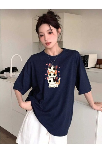 Women's Cute and Adorable Cats Print Design Tshirt