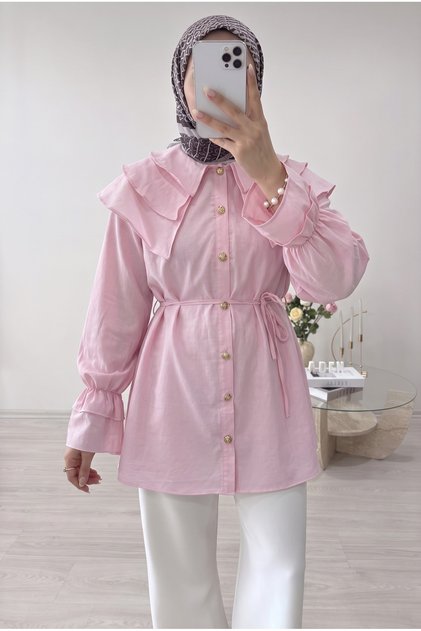 Kadın Uzun Kollu Bebe Yaka Fırfır Detaylı Kuşaklı Gold Düğmeli Oversize Tesettür Tunik Gömlek