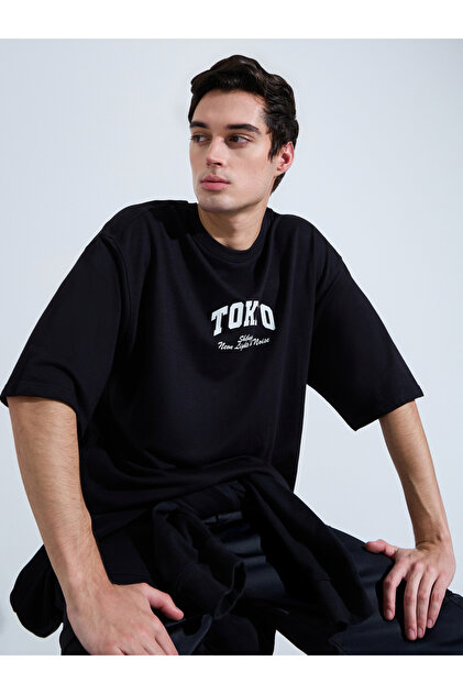 Black Graphic Print Crew Neck Oversized T-Shirt