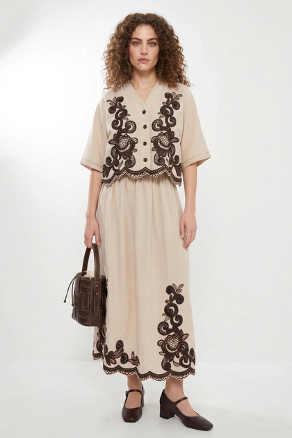 Women's Embroidery Detailed Bat Sleeve Shirt Lined Skirt Bottom Top Set Cream Brown
