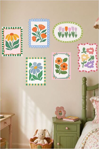 Vintage Retro Flowers Frame Look Wall Sticker Set