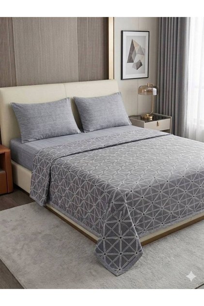 Star Polygon Patterned Sheet with Elastic Double Pique Set
