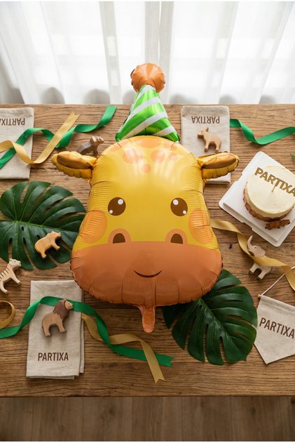 Şapkalı Safari Zürafa Kafa Folyo Balon 80x56 cm Safari Temalı Çocuk Doğum Günü Parti Süsü