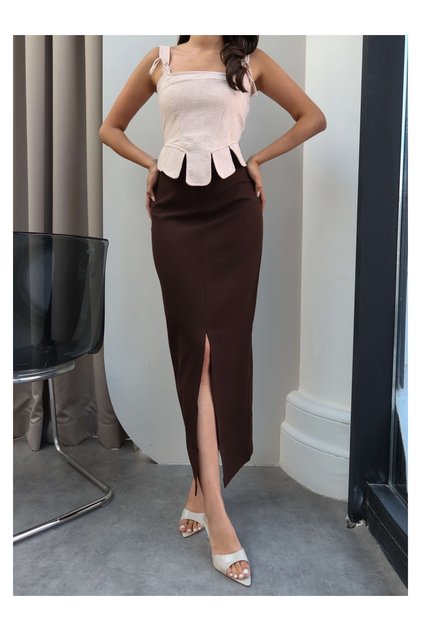 Long Fabric Skirt with Front Slit
