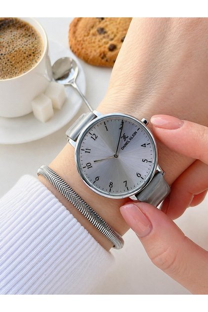 Leather Cord Strap 2 Year Warranty 3 Atm Water Resistant Women Wristwatch+Bracelet Bd.12810.1