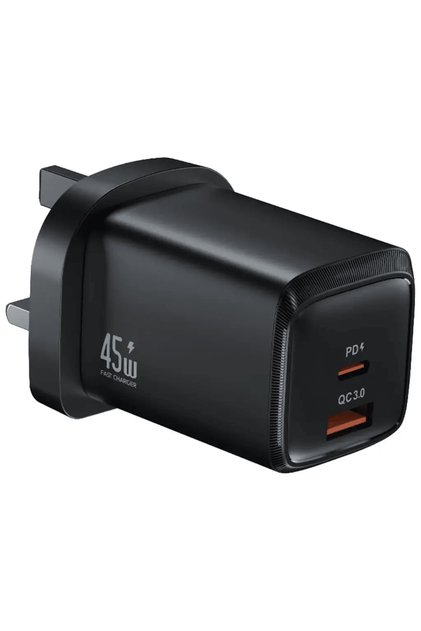G-Charge Series Dual Port Wall Charger 45 W UK Plug with 1 m USB-C to USB-C Cable, QC 3.0