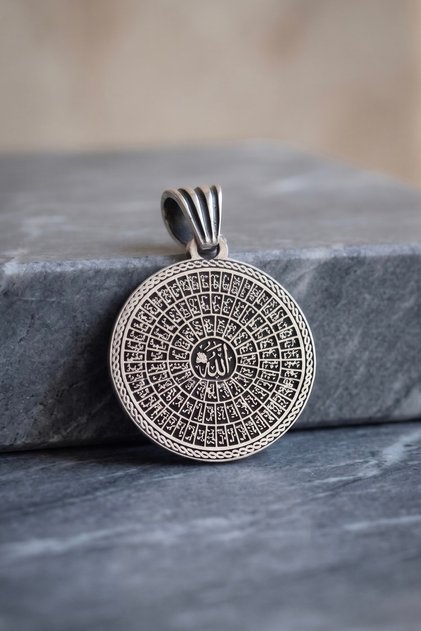Gümüş Esmaül Hüsna Kolye Ucu Mat 925 Ayar Gümüş Allah'ın 99 İsmi Yazılı Mat Esma-ül Hüsna Unisex Kolye Ucu