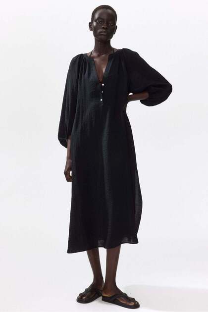 Oversized tie-belt dress