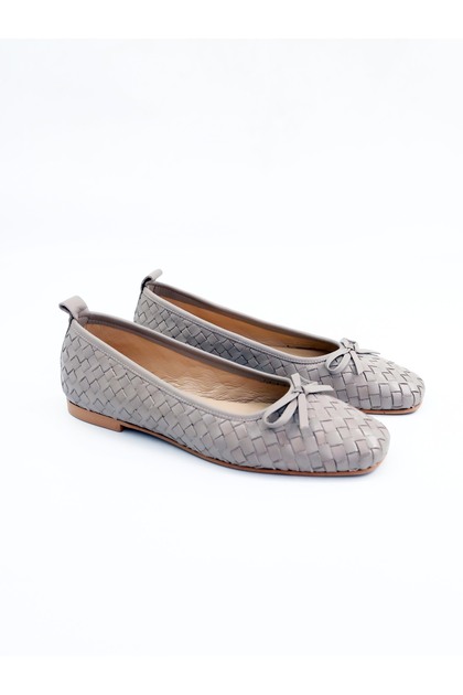 Women's genuine leather flat mink