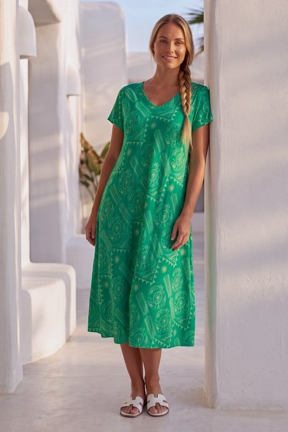 Green V-Neck Low Sleeve Casual Viscose Woven Dress 120 63
