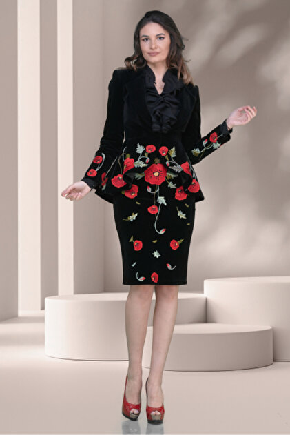Sacou damă catifea neelastică, broderie maci, elegant, produs în România