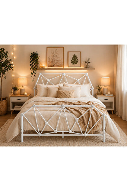 Luxurious 200X120 cm Queen Metal Bed – Sleek Modern Design, Durable & Stable, Offering Optimal Comfort & a Classy Touch to Your Bedroom