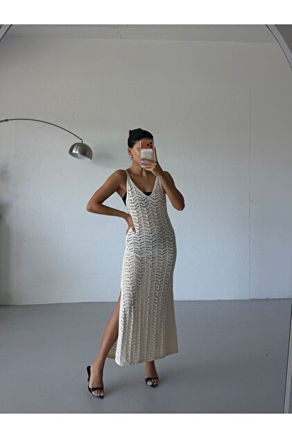 zig zag crochet dress Luxurious Puff Sleeve Zigzag 36.2 23.6 53.9 L 34.6 Crochet-knit maxi dress Blue For