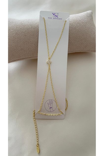 Women's Gold Åžahmeran Bracelet with Zircon Stones, Minimal Clover Adjustable Chain, Stylish and Elegant for Daily Wear