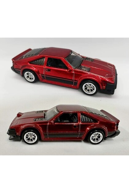 HOT WHEELS 82 Toyota Supra STH ( Super Treasure Hunt ) HKL08
