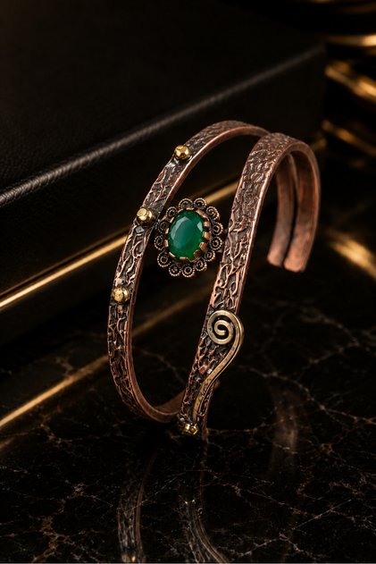 Women's Stone Copper Bracelet Authentic Patterned Handcrafted Adjustable Stylish Design