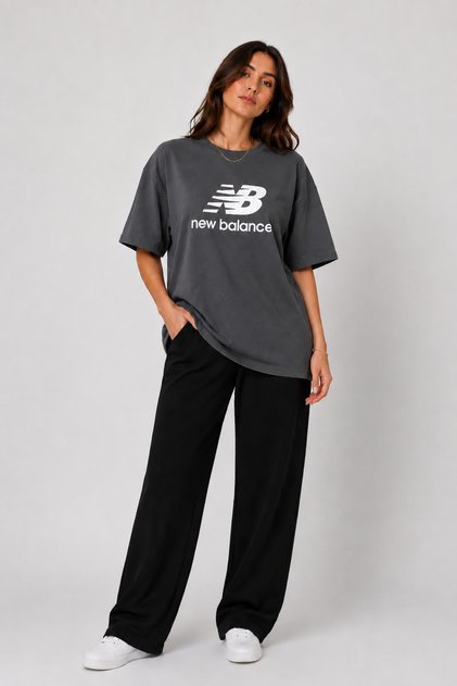 Women's Oversize 2-Piece Set – Printed T-Shirt & Comfortable Wide-Leg Pants