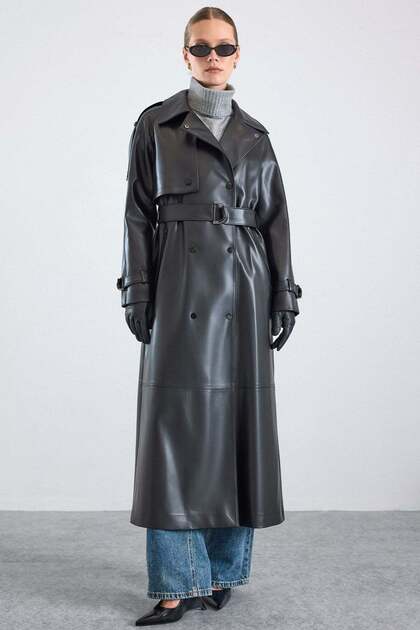 Epaulet and Cape Detailed Snap Closure Long Leather Trench Coat Black 6877