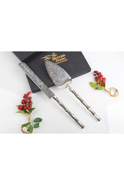 Bamboo Handle Rose Detailed Cake Serving Set Silver