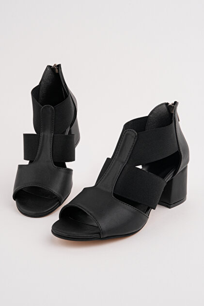 Samata Heeled Rubber Shoes