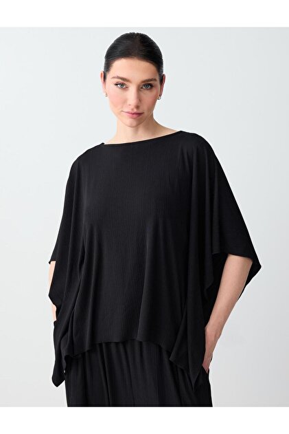 Black Relaxed Fit Off-Shoulder Long Knitted Blouse