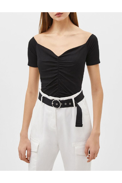 Top, Negru