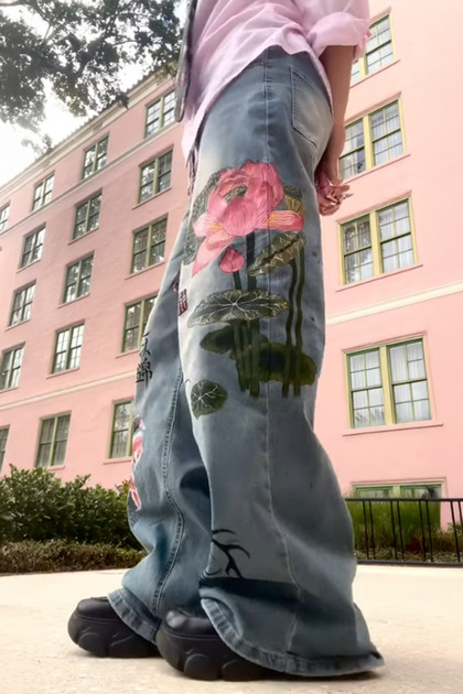 Köstebek Mavi Yıkama Kanji ve Lotus Baskılı Grunge Y2K Unisex