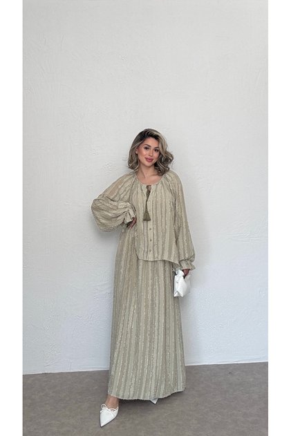 Oversize Blouse and Skirt Set
