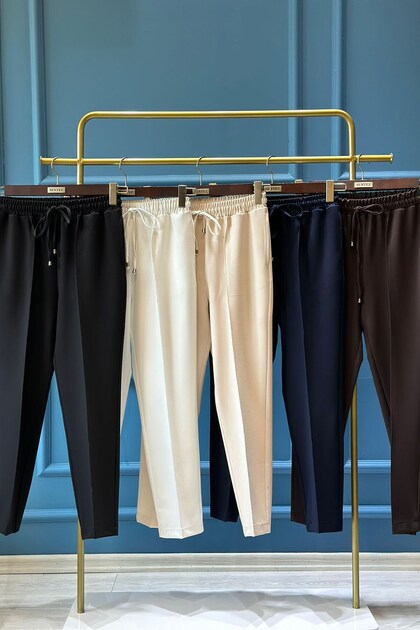 Women's Trousers with Side Pockets Brown