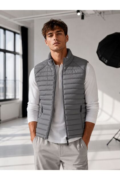Men's Seasonal Puffer Vest
