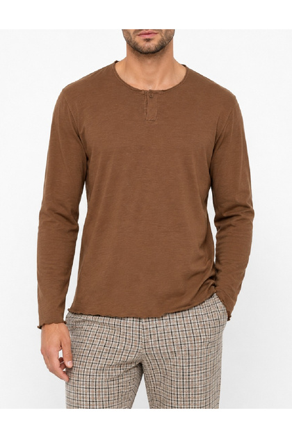 Bluza, Maro