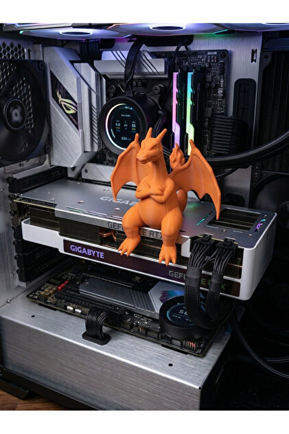 - Charizard Temalı Ekran Kartı Üstü Dekoratif Figür - Gaming PC Kasa Aksesuarı