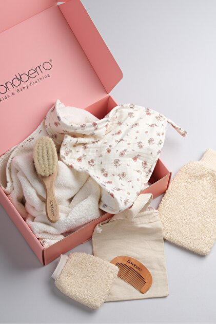 100% Cotton Terry Fabric Baby and Children Bathrobe Towel and Goat Hair Brush Comb Pouch Set (Flower)