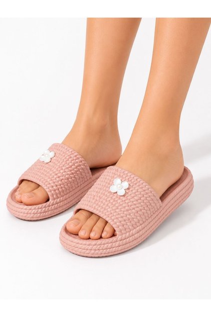 SLIPPER