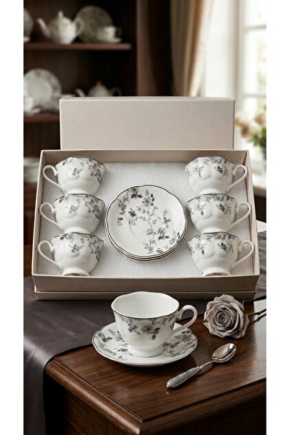 Luxurious Tea Cup Set with Elegant Engravings – a High-End Dining Experience