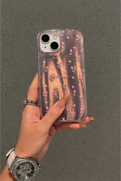 iPhone 13 / 14 / 15 Uyumlu Pembe Lale Desenli Holografik Telefon Kılıfı Parıltı Efektli Kılıf