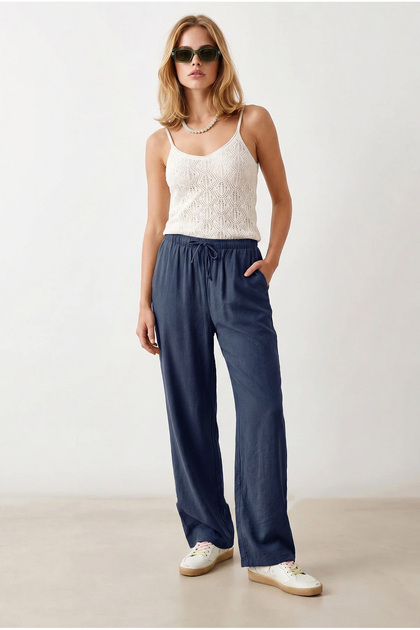 Women's Navy Blue Elastic Waist Pocketed Royal Linen Flowy Trousers Pnt-19000412